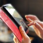 高齢者にスマホは無理なのか？まきちゃん（推定９２歳）が挑戦！【高齢者のスマホ選び】